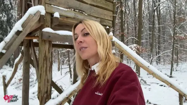 Fuck!! Verlaufen und vom Förster in alle Löcher gefickt !!