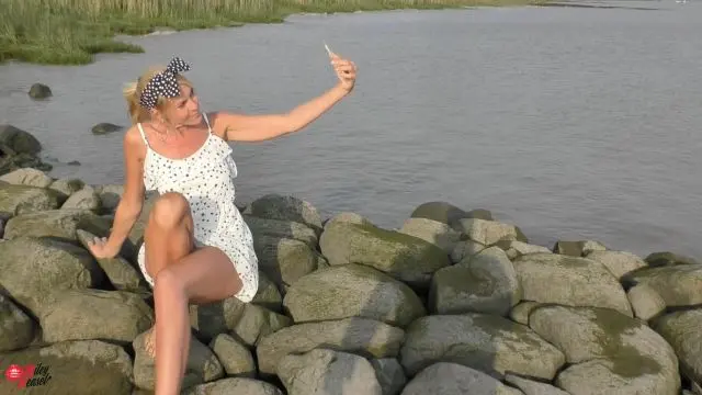 Habe ich das wirklich getan ? Fremder Typ am Strand !!