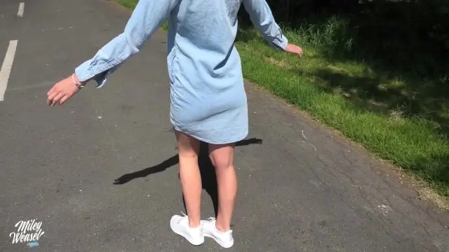 Heftig, geile Nummer mitten an der Strasse !!