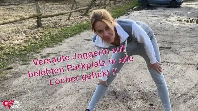 Versaute Joggerin auf belebten Parkplatz...