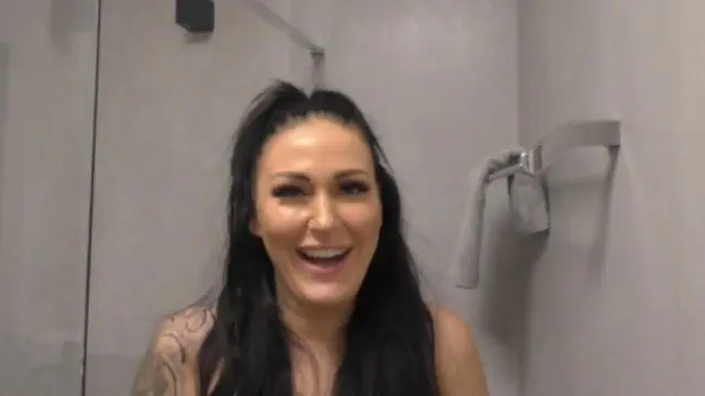 mega Piss Fontäne - krasser Strahl!