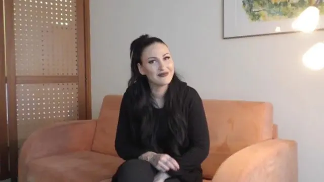 Unheilbar Sexkrank - ich mache es mit jedem !