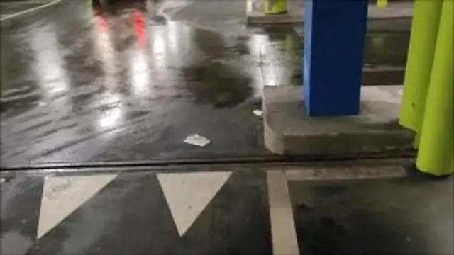 Public Fick im Shopping-Center