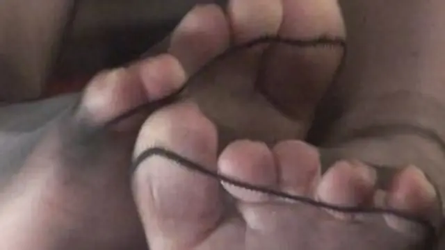 Zehen so nah, dass man sie schmecken kann