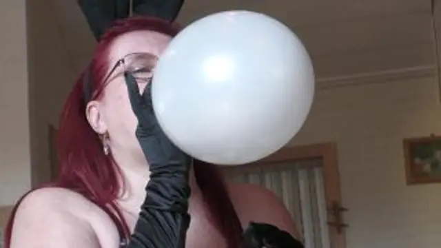 Ein kleines bisschen spielen mit Luftballons