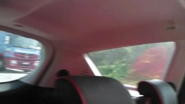 Im Auto - Geschwängert auf der Rücksitzbank?!