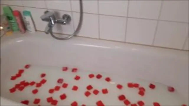 Kommst du mit mir baden?