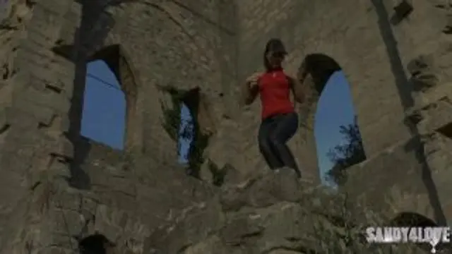 DURCH GERIPPTE LEDERMISS GEPISST!