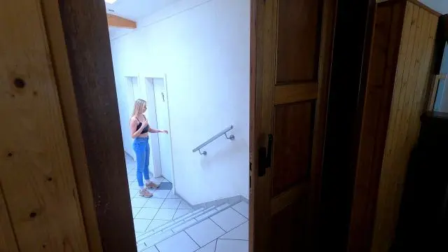 Cucki, schau zu wie hart ficken geht!