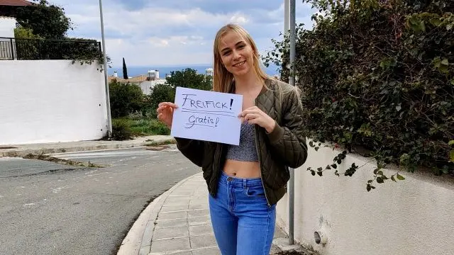 Freifick! Ich bin deine kleine Hobbyhure!