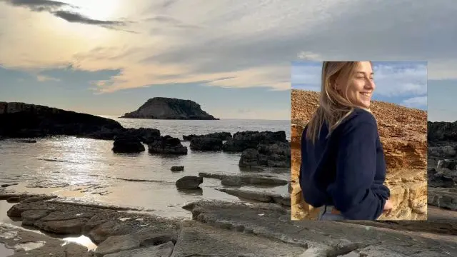 Outdoor Pissfotze am Meer