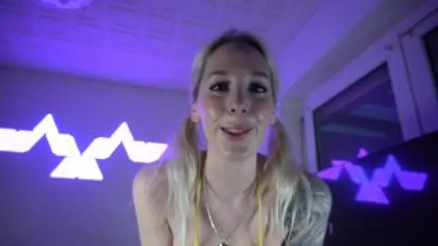 du cuckold loser musst zuschauen wie ich den shemale big coc