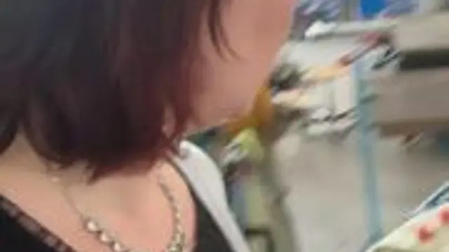 Vicky in der Werkstatt