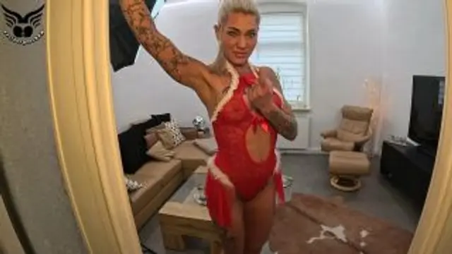 Susi in der WeihnachtsPisserei ✨💦🎄