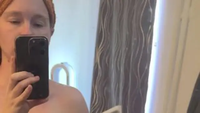 Nach dem Duschen gefingert