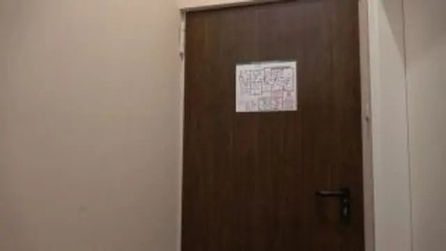 Gebucht und gebumst! Und sein Kumpel ist Schuld!